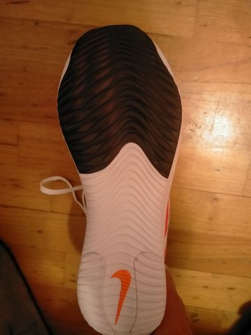 Brugt Nike Streakfly 2024 bike — billede 5 af 5