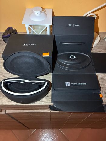 Oakley, Meta Vanguard AI Glasses