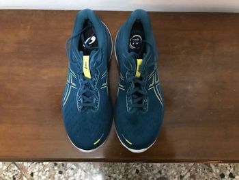 Used Asics Cumulus 26 bike — image 2 of 13