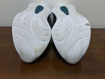 Used Asics Cumulus 26 bike — image 11 of 13