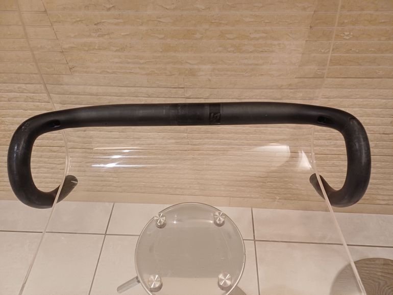 Used Lapierre Manubrio 2024 bike — image 3 of 4