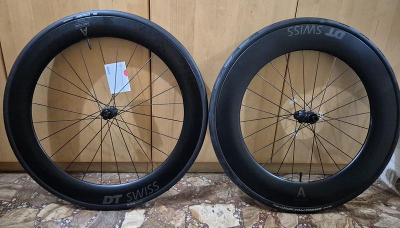 Gebrauchtes Dt Swiss ARC 1600 Dicut 65mm 85mm Wheelset 2026 Wheels