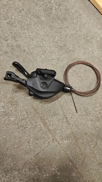 Used Shimano XTR SL-M9100 Shifter 2025 bike — image 2 of 2