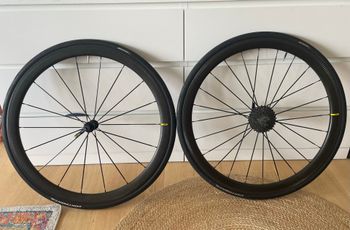 Mavic, Cosmic Pro Carbone SL UST 40