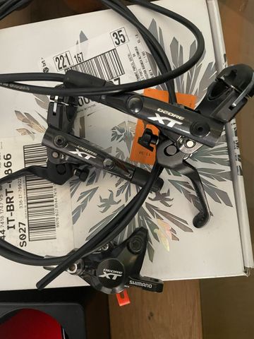 Shimano XT Disc Brakes Brakes usato