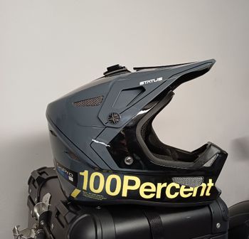 100%, 100% Status