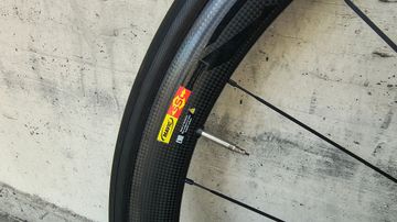 Used Mavic COSMIC CARBONE 40 2022 bike — image 9 of 23
