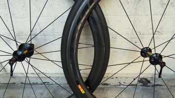 Used Mavic COSMIC CARBONE 40 2022 bike — image 12 of 23