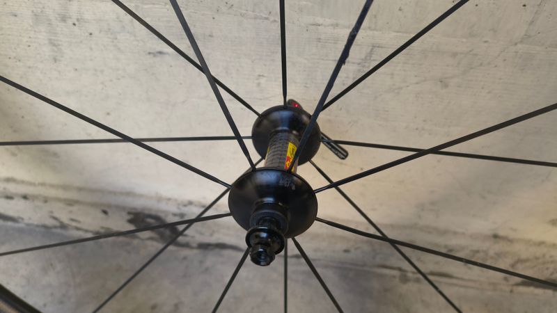 Used Mavic COSMIC CARBONE 40 2022 bike — image 22 of 23