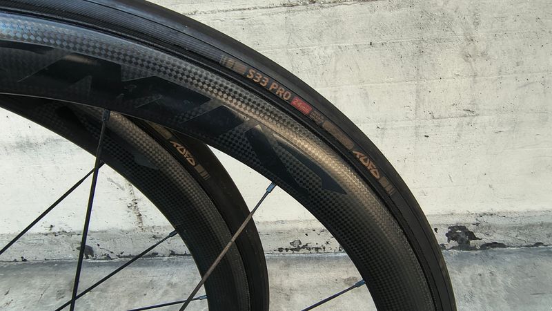 Used Mavic COSMIC CARBONE 40 2022 bike — image 3 of 23