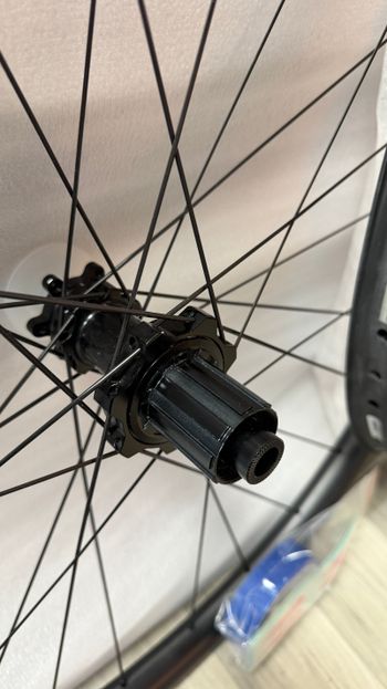 Used Quai M-Series Carbon 29" MTB BOOST Wheelset bike — image 3 of 5