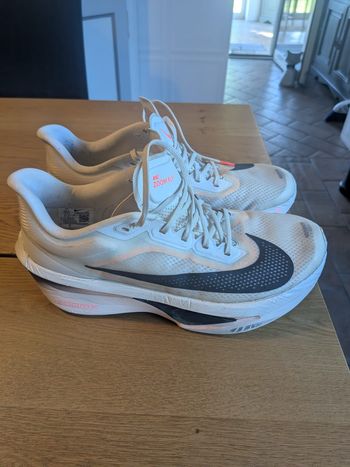 Nike, ZoomFly 6