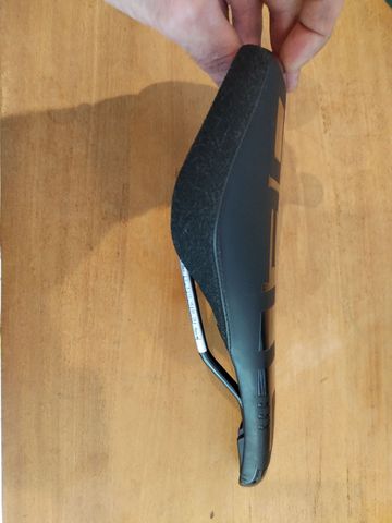 Deity Speedtrap Saddle bike d'occasion — image 2 sur 3