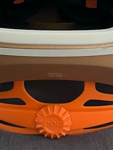 Used POC Ventral MIPS Helmet 2025 bike — image 9 of 9
