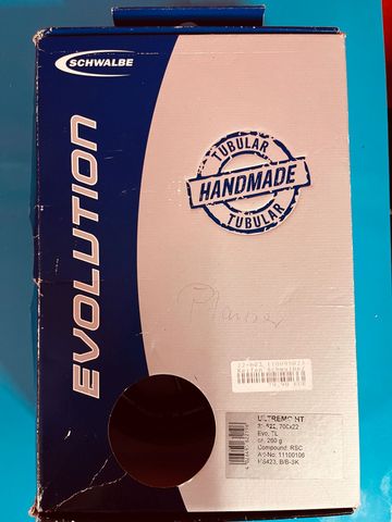 Brugt Schwalbe Evo Ultremo HT bike — billede 1 af 2