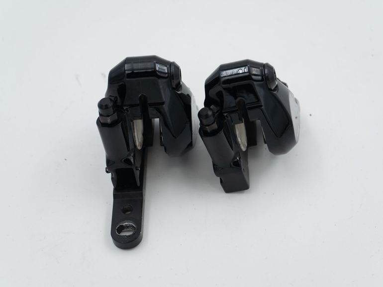 Used Shimano BR-R9170 FM Brake Caliper Set - No pads bike — image 2 of 3