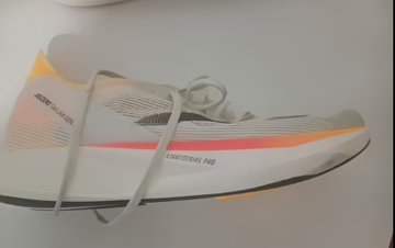 Used Adidas Adizero Takumi Sen 10 Running Shoes