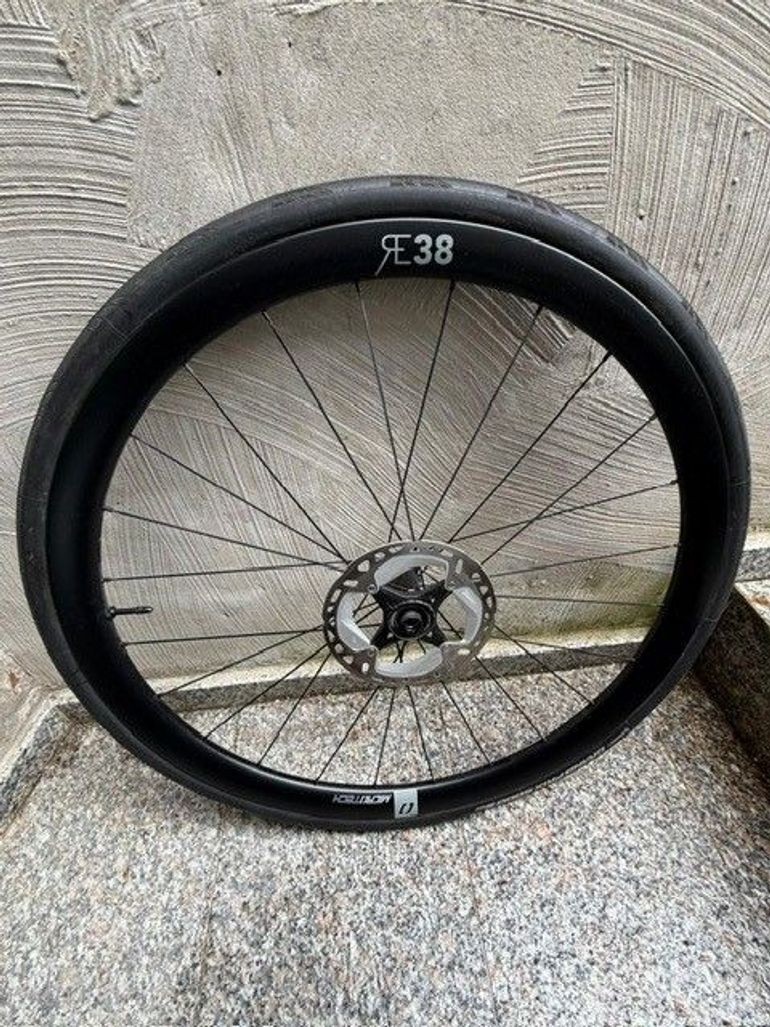 Used Basso RG 38 2024 bike — image 1 of 2
