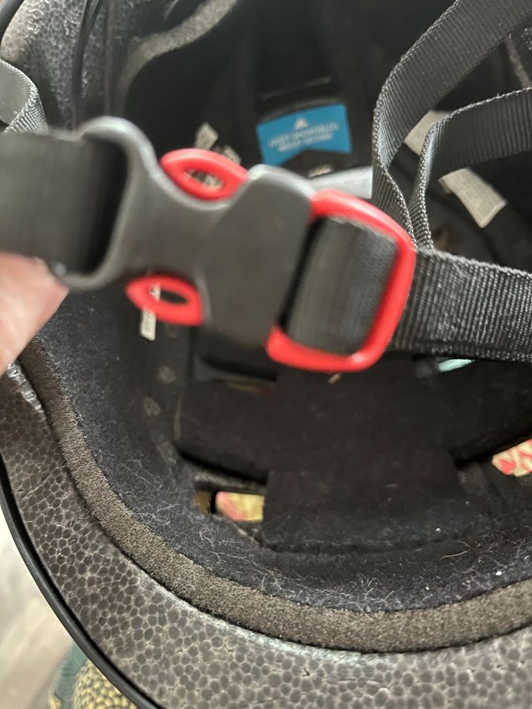 Used OZE Casque de glisse urbain à visière noir 2024 bike — image 13 of 15