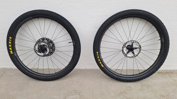 Used OQUO MP30 TEAM Carbon Wheelset 2024 bike — image 1 of 7