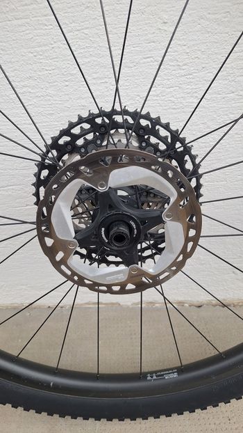 Used OQUO MP30 TEAM Carbon Wheelset 2024 bike — image 6 of 7