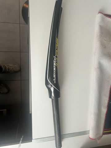 Used Scott Addict Hmx 2010 bike — image 2 of 6