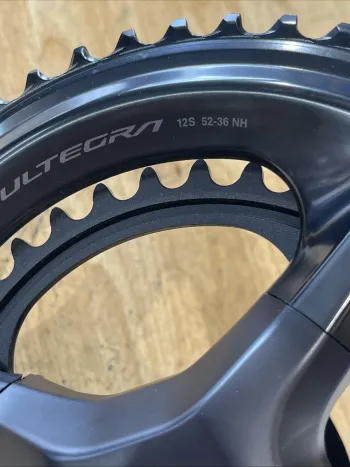 Used Shimano ULTEGRA HOLLOWTECH II 2025 bike — image 3 of 4