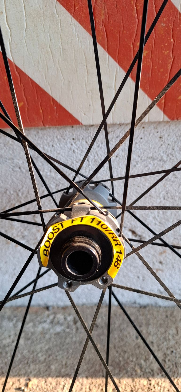 Used Mavic e-xa30 elite 2024 bike — image 3 of 5
