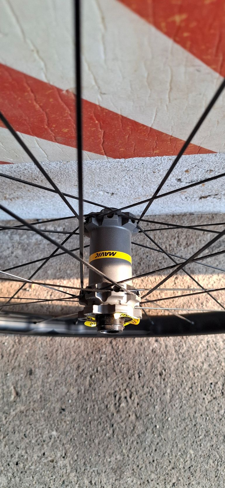 Used Mavic e-xa30 elite 2024 bike — image 4 of 5
