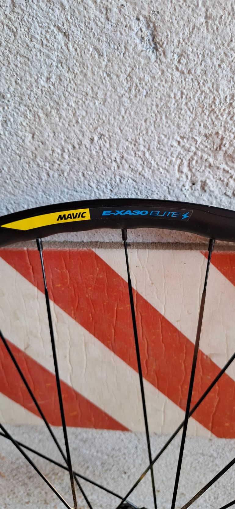 Used Mavic e-xa30 elite 2024 bike — image 2 of 5