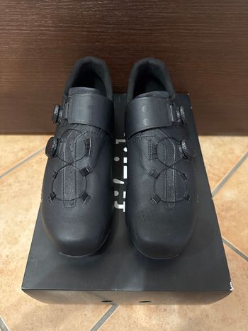 Fizik, Vento Infinito Carbon 2