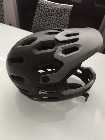 Bell Super Helmet with Detachable Chin Guard bike de segunda mano — imagen 5 de 9