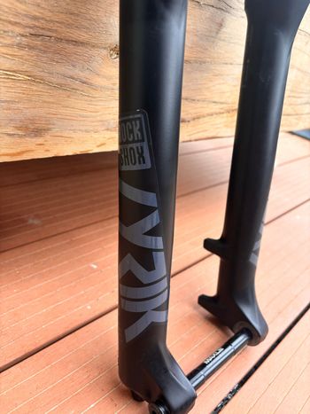 RockShox, Lyrik Suspension Fork