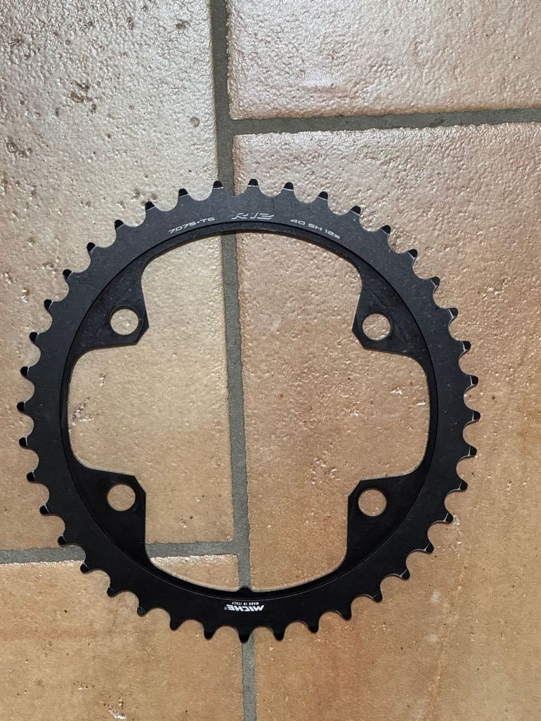 Used Miche INGRANAGGIO UTG R12 12SP 40D BLACK bike — image 1 of 4