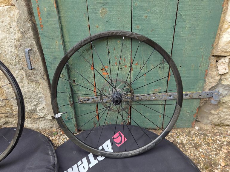 Used Mavic Crossmax SL Ultimate 25 bike — image 5 of 5