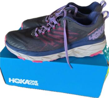 Hoka, challenger 5