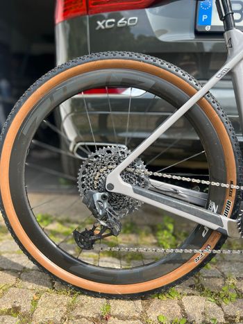 Used Zipp 303 S Wheelset bike — image 2 of 4