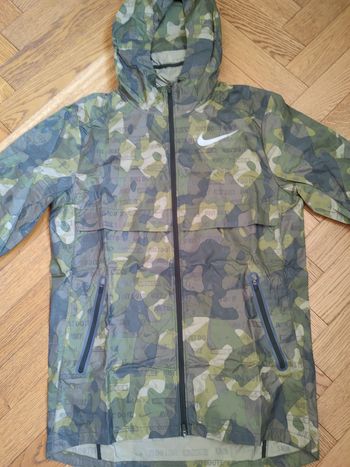 Nike, Shield Ghost Flash AH5987-355