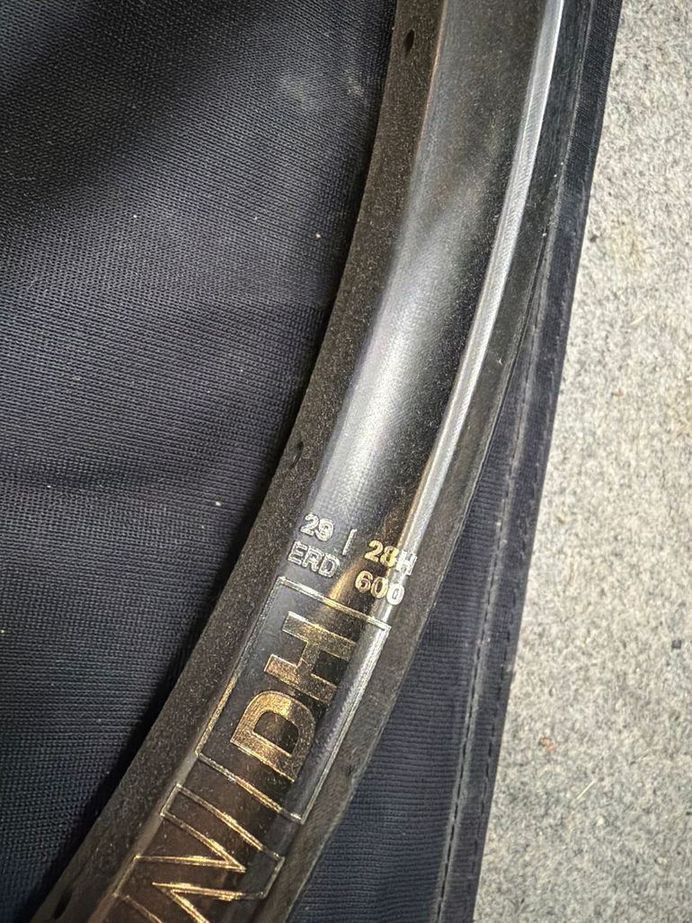 Used E*Thirteen grappler flux carbon 29 bike — image 4 of 5