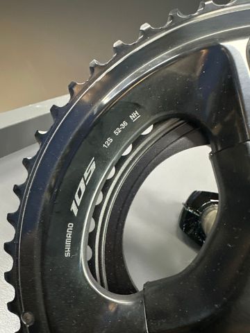 Brugt Giant POWER METER SHIMANO 105 2025 bike — billede 2 af 3