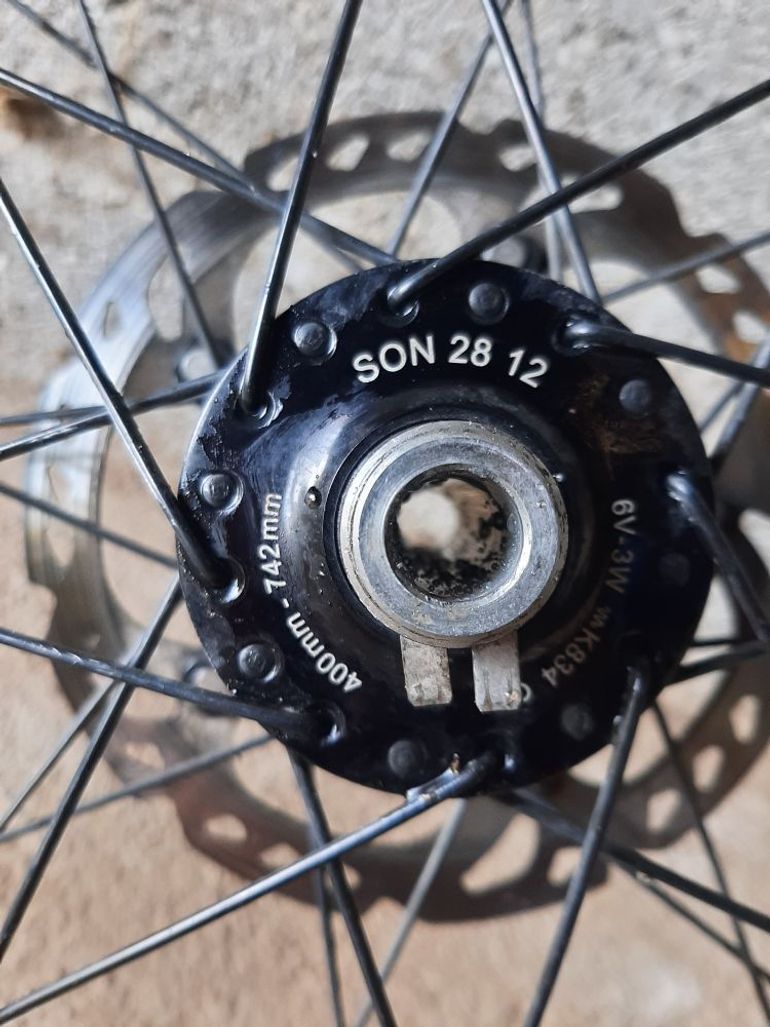 Used Son Paire de roue gravel moyeu 2020 bike — image 4 of 9