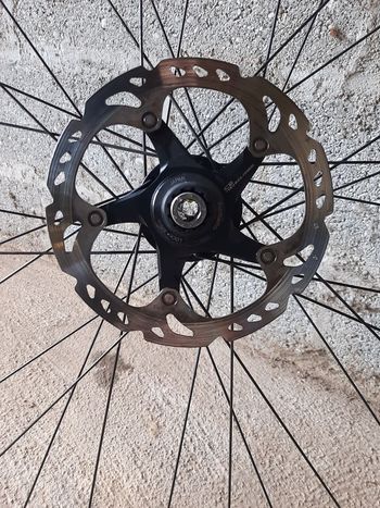 Used Son Paire de roue gravel moyeu 2020 bike — image 3 of 9