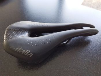 Selle Italia, Novus Endurance Superflow