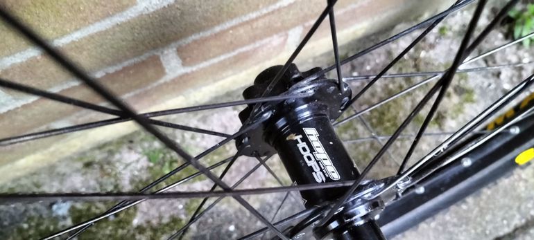 Used Hope Hoops Wheelset bike — image 9 of 9