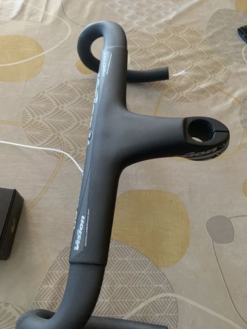Vision Metron 6D Integrated Handlebar 2025 bike usato — immagine 10 di 11