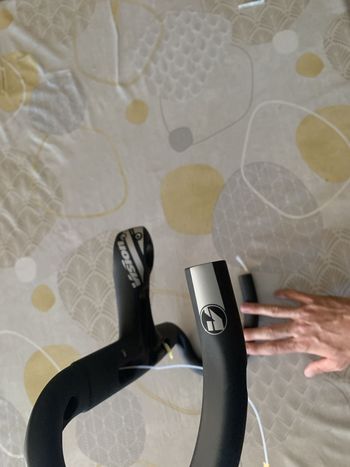 Used Vision Metron 6D Integrated Handlebar 2025 bike — image 7 of 11