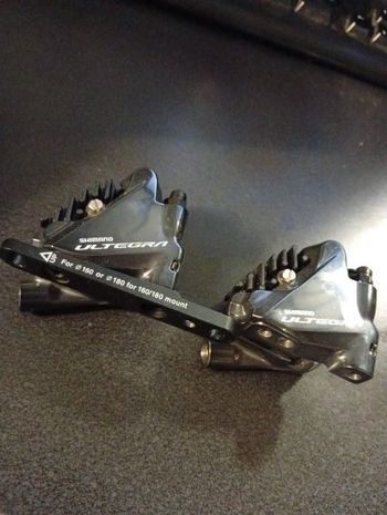Shimano, Ultegra BR-R8070 Disc Brake Calipers with Pads