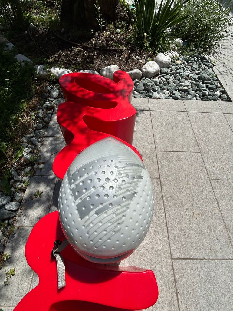 Used Garneau Crono Helmet bike — image 5 of 10