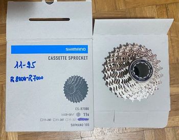 Used Shimano 105 CSR7000 11 V 2025 bike