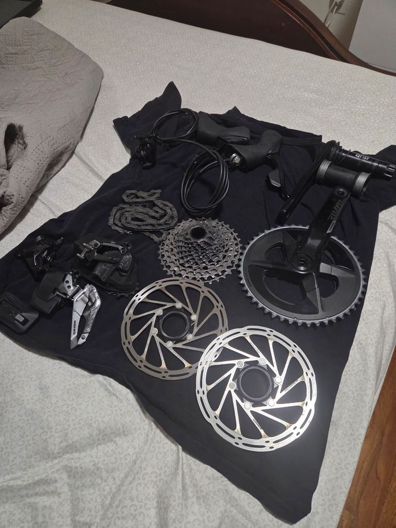 Used Sram Rival eTap AXS 2024 bike — image 1 of 2